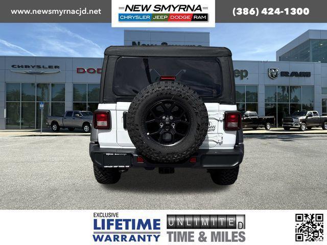 new 2025 Jeep Wrangler car, priced at $43,177