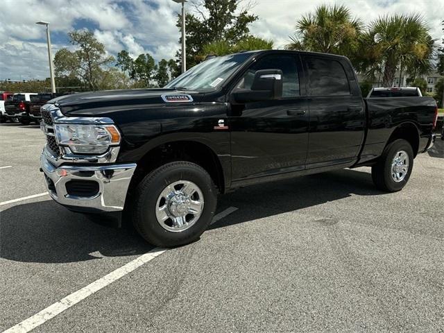 new 2024 Ram 3500 car, priced at $61,367