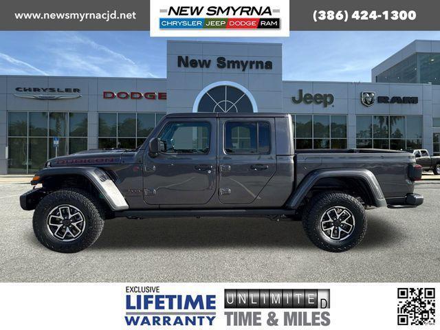 new 2025 Jeep Gladiator car, priced at $53,867