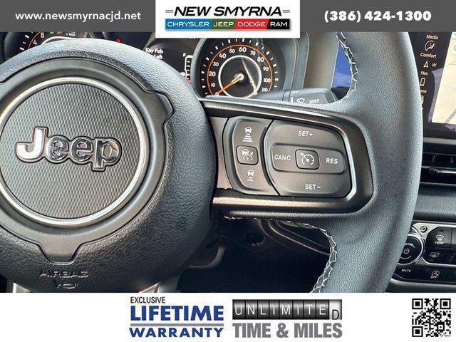 new 2025 Jeep Gladiator car, priced at $53,867