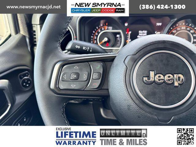 new 2025 Jeep Gladiator car, priced at $53,867