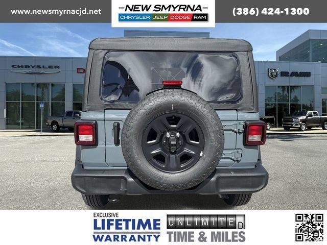 new 2025 Jeep Wrangler car, priced at $35,194
