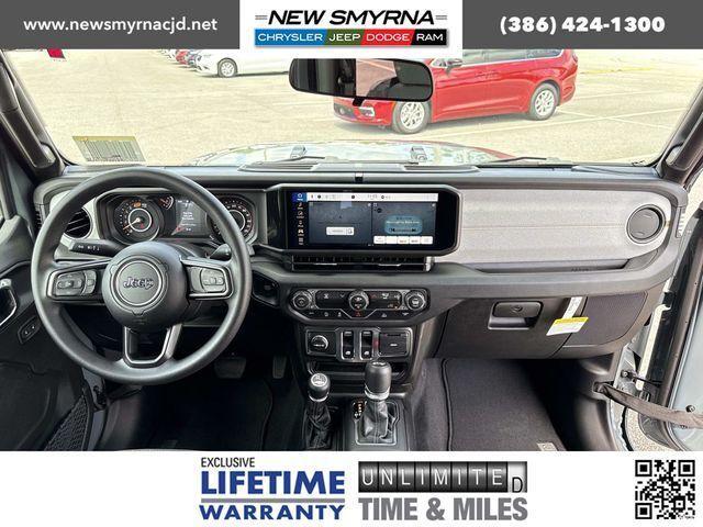 new 2025 Jeep Wrangler car, priced at $35,194