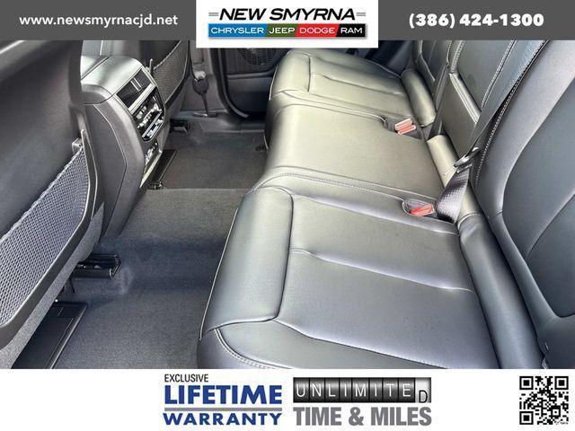 new 2025 Jeep Grand Cherokee car, priced at $42,909