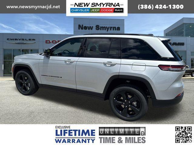 new 2025 Jeep Grand Cherokee car, priced at $43,534