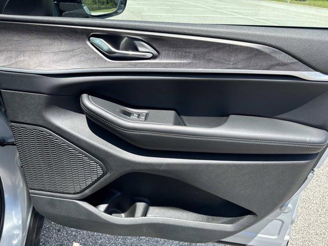 new 2025 Jeep Grand Cherokee car, priced at $47,698