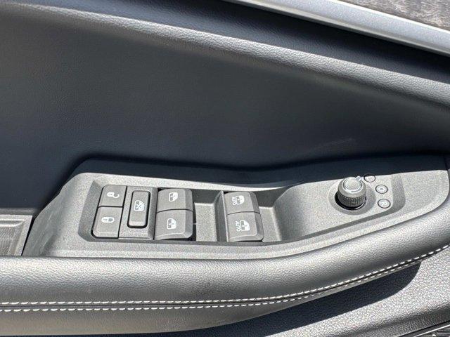 new 2025 Jeep Grand Cherokee car, priced at $47,698