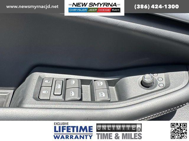 new 2025 Jeep Grand Cherokee car, priced at $43,534