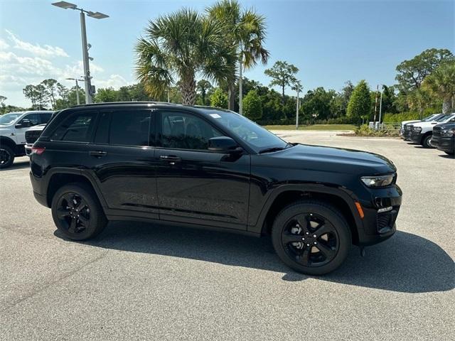 new 2024 Jeep Grand Cherokee car, priced at $49,746