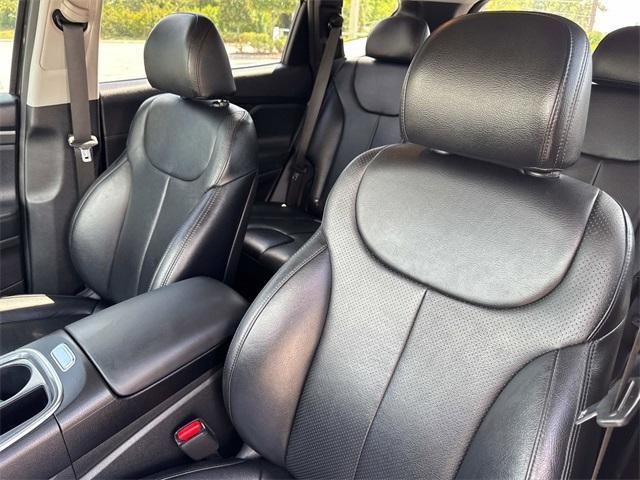 used 2021 Hyundai Santa Fe car, priced at $20,188