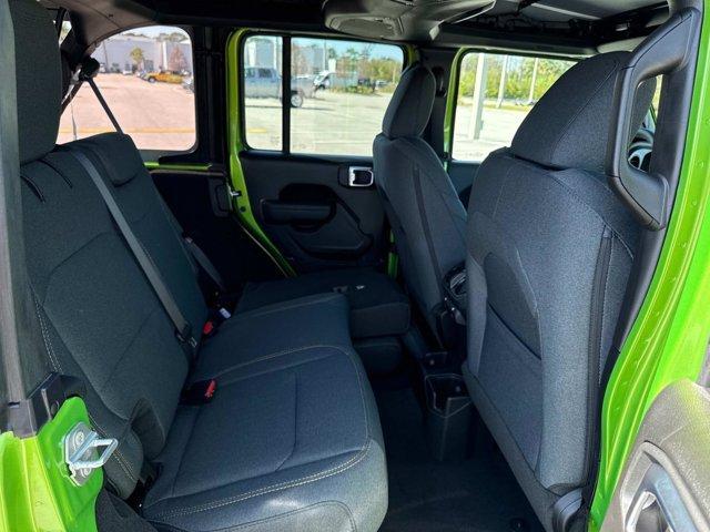 new 2025 Jeep Wrangler car