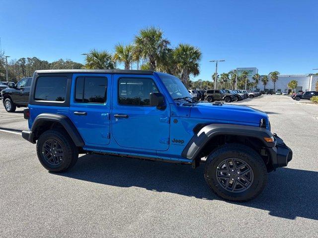 new 2025 Jeep Wrangler car, priced at $46,297