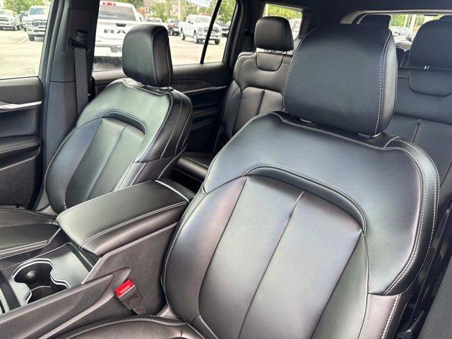 new 2025 Jeep Grand Cherokee L car, priced at $48,184