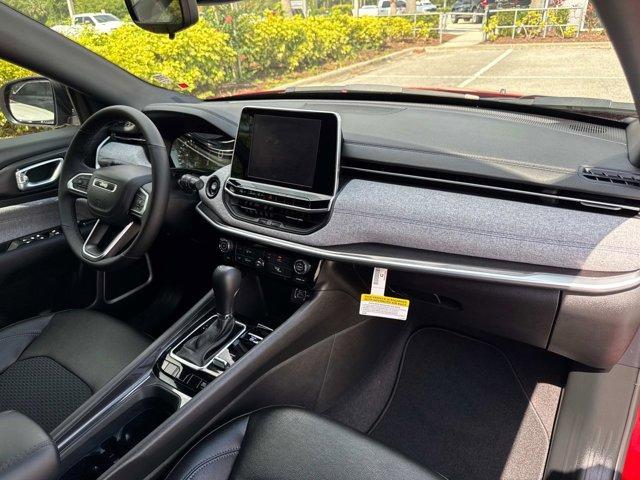 new 2025 Jeep Compass car, priced at $33,175