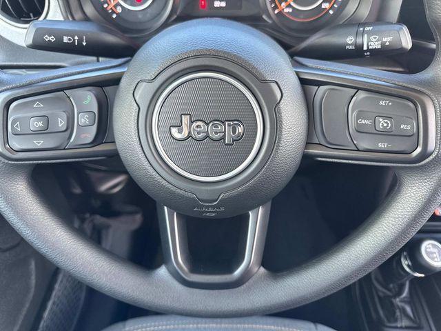 new 2025 Jeep Gladiator car, priced at $42,829