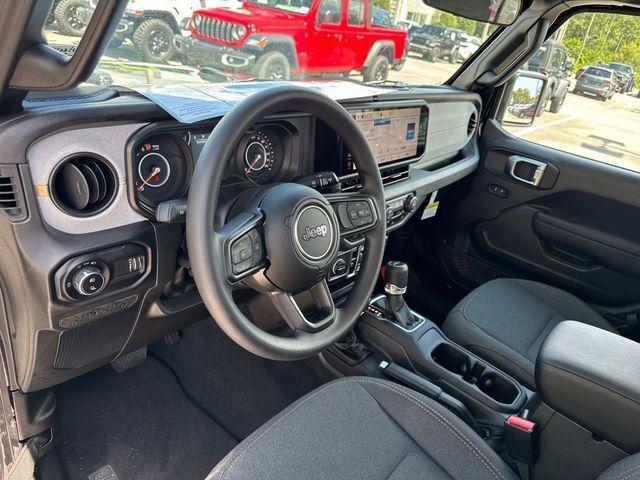 new 2025 Jeep Gladiator car, priced at $42,829