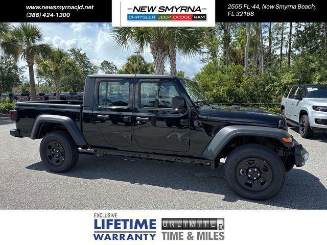 new 2025 Jeep Gladiator car, priced at $42,829