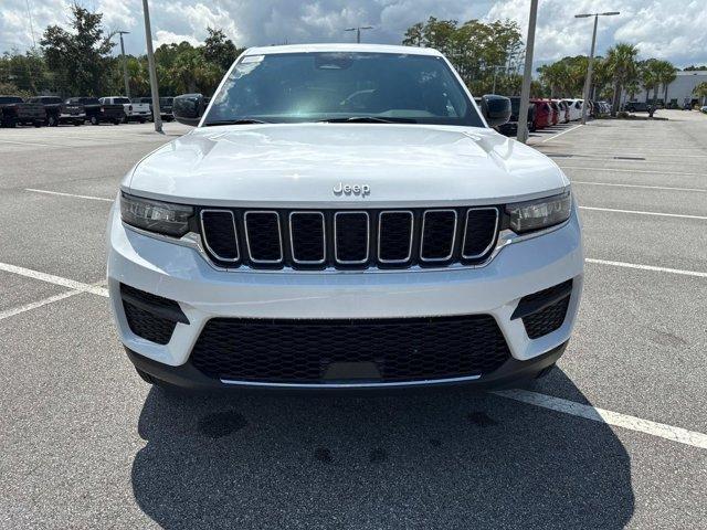 new 2025 Jeep Grand Cherokee car, priced at $41,976