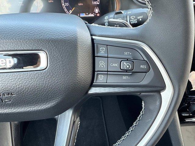 new 2025 Jeep Grand Cherokee car, priced at $41,976