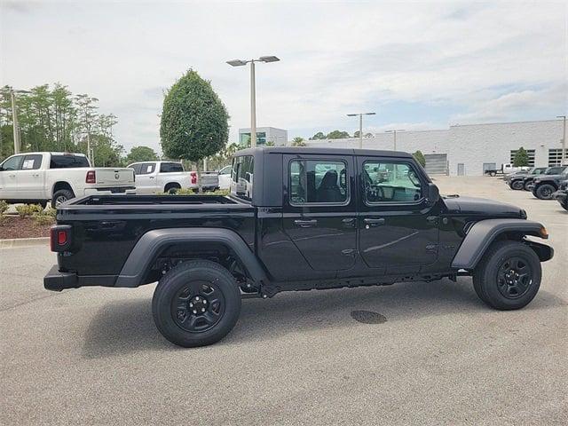 new 2024 Jeep Gladiator car, priced at $35,705