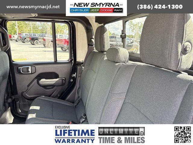 new 2025 Jeep Gladiator car, priced at $40,718