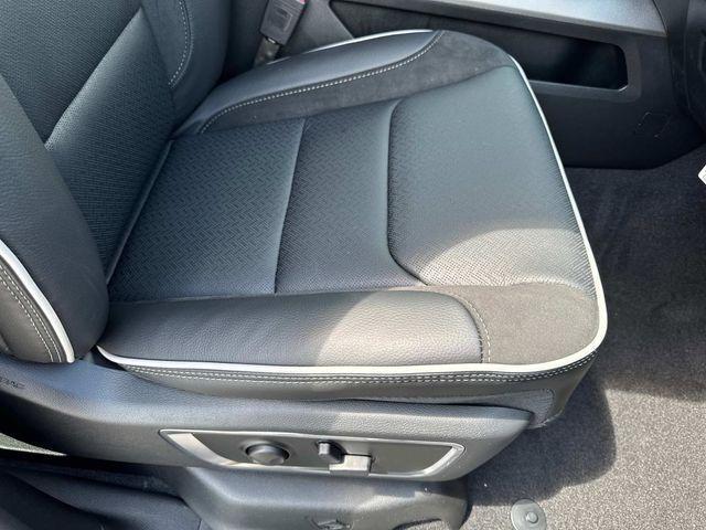 new 2025 Ram 1500 car, priced at $71,200
