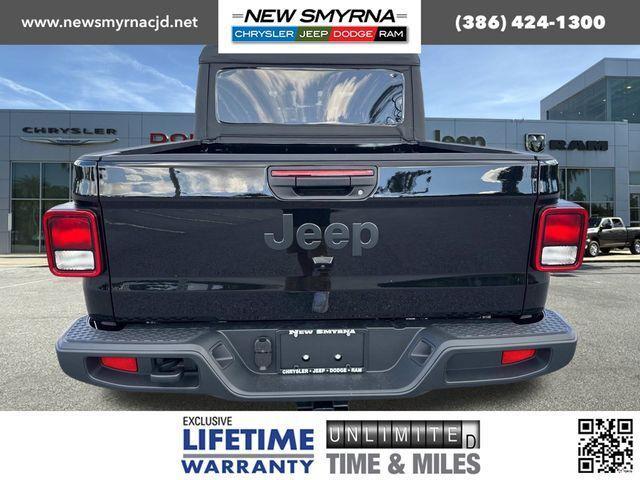 new 2025 Jeep Gladiator car, priced at $41,499