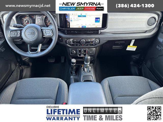 new 2025 Jeep Gladiator car, priced at $41,499