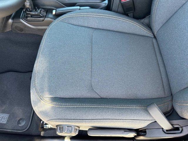 new 2025 Jeep Wrangler car