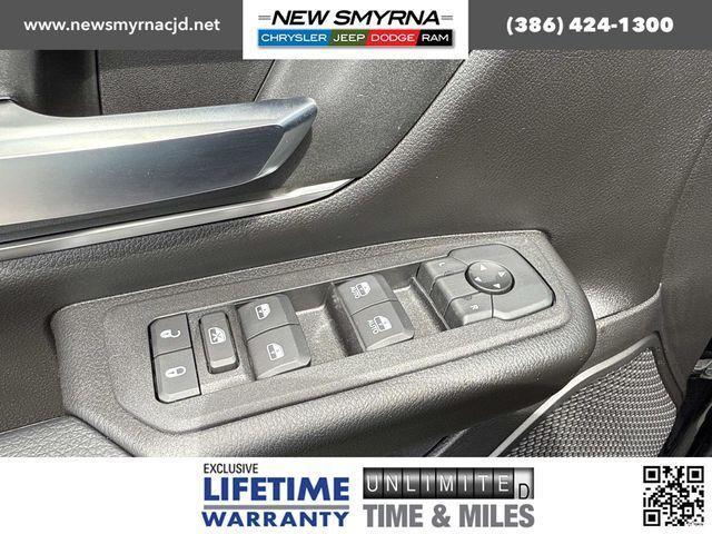 new 2025 Ram 1500 car, priced at $42,856