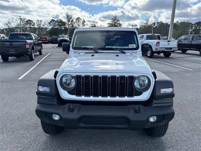 new 2025 Jeep Wrangler car, priced at $37,171