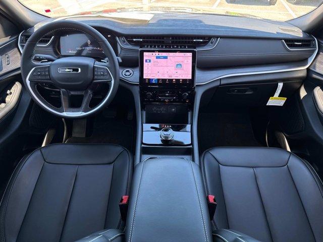 new 2025 Jeep Grand Cherokee L car, priced at $45,628