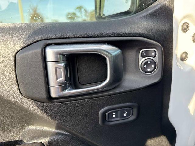 used 2021 Jeep Gladiator car, priced at $27,888