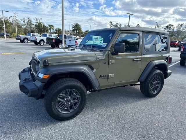 new 2025 Jeep Wrangler car, priced at $37,685