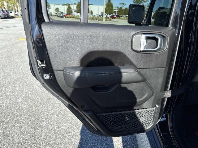 used 2020 Jeep Gladiator car, priced at $32,888