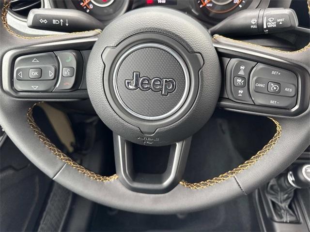 new 2025 Jeep Wrangler car, priced at $44,737