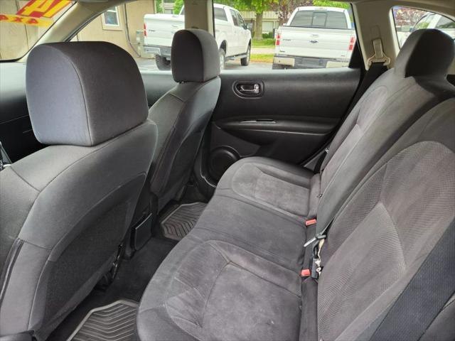 used 2014 Nissan Rogue Select car, priced at $7,450