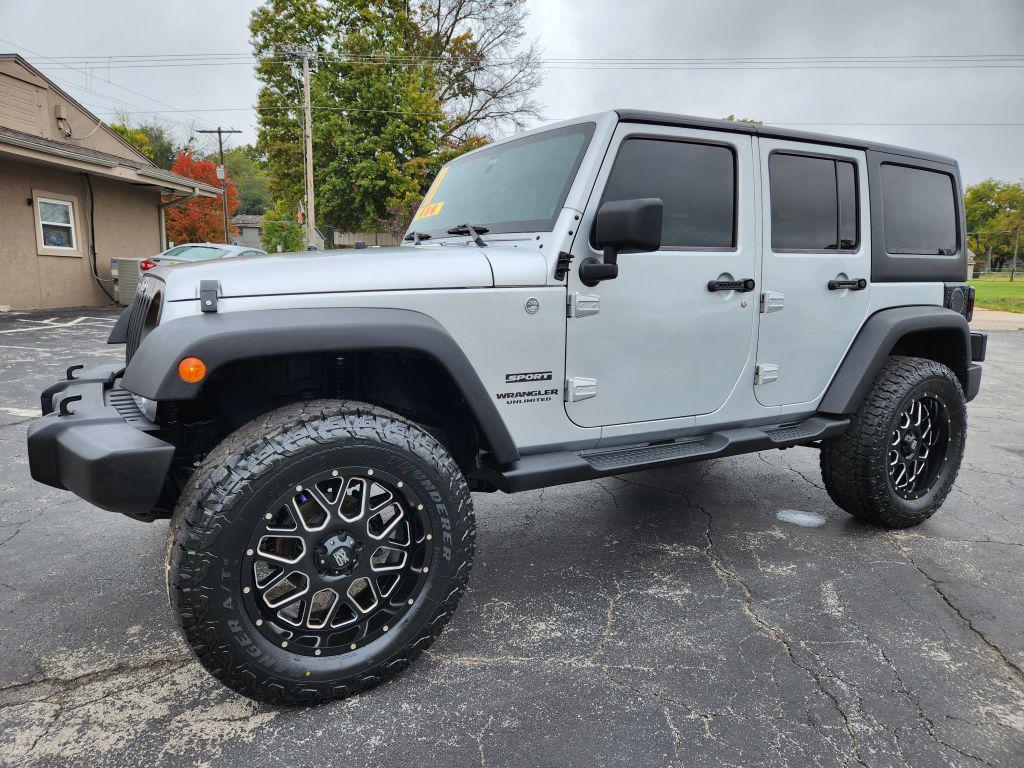 used 2011 Jeep Wrangler Unlimited car, priced at $17,950