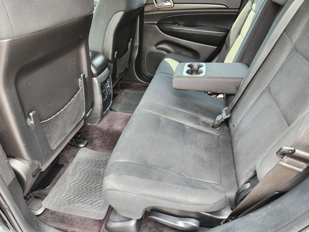 used 2017 Jeep Grand Cherokee car, priced at $12,450