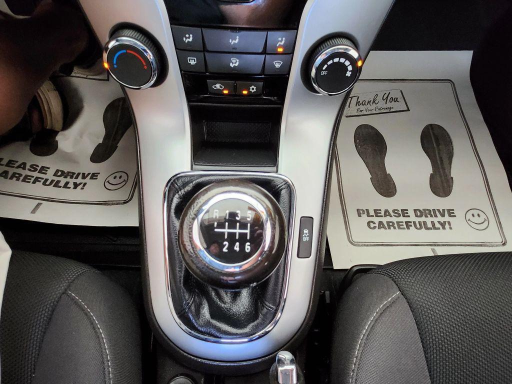 used 2015 Chevrolet Cruze car, priced at $10,250