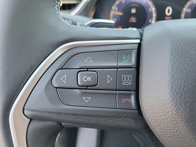 new 2025 Jeep Grand Cherokee car, priced at $44,680