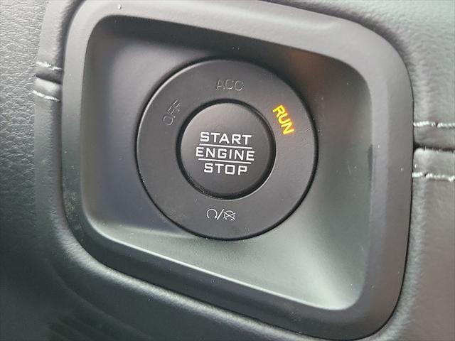 new 2025 Jeep Wrangler car, priced at $57,545