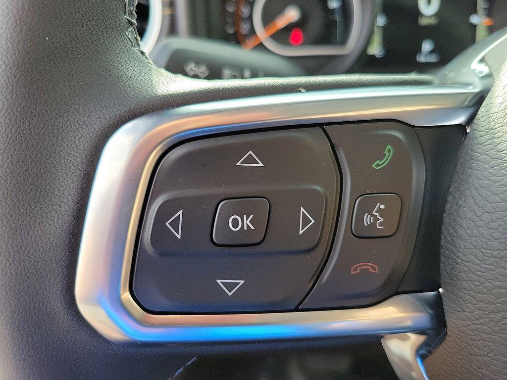 new 2025 Jeep Wrangler car, priced at $49,814