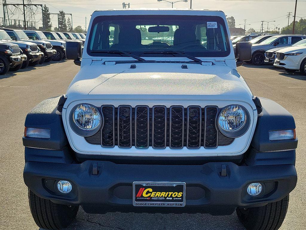 new 2025 Jeep Wrangler car, priced at $36,588