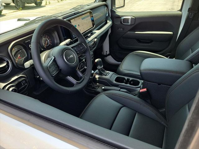 new 2025 Jeep Gladiator car, priced at $48,645