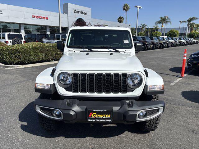 new 2025 Jeep Gladiator car, priced at $48,645