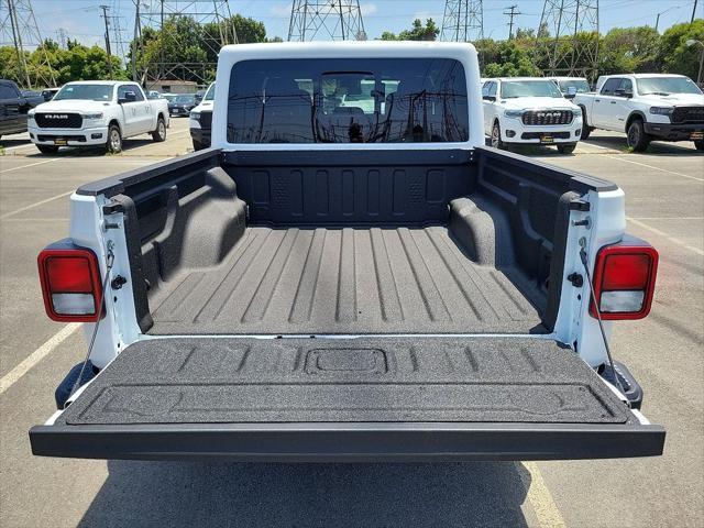 new 2025 Jeep Gladiator car, priced at $48,645