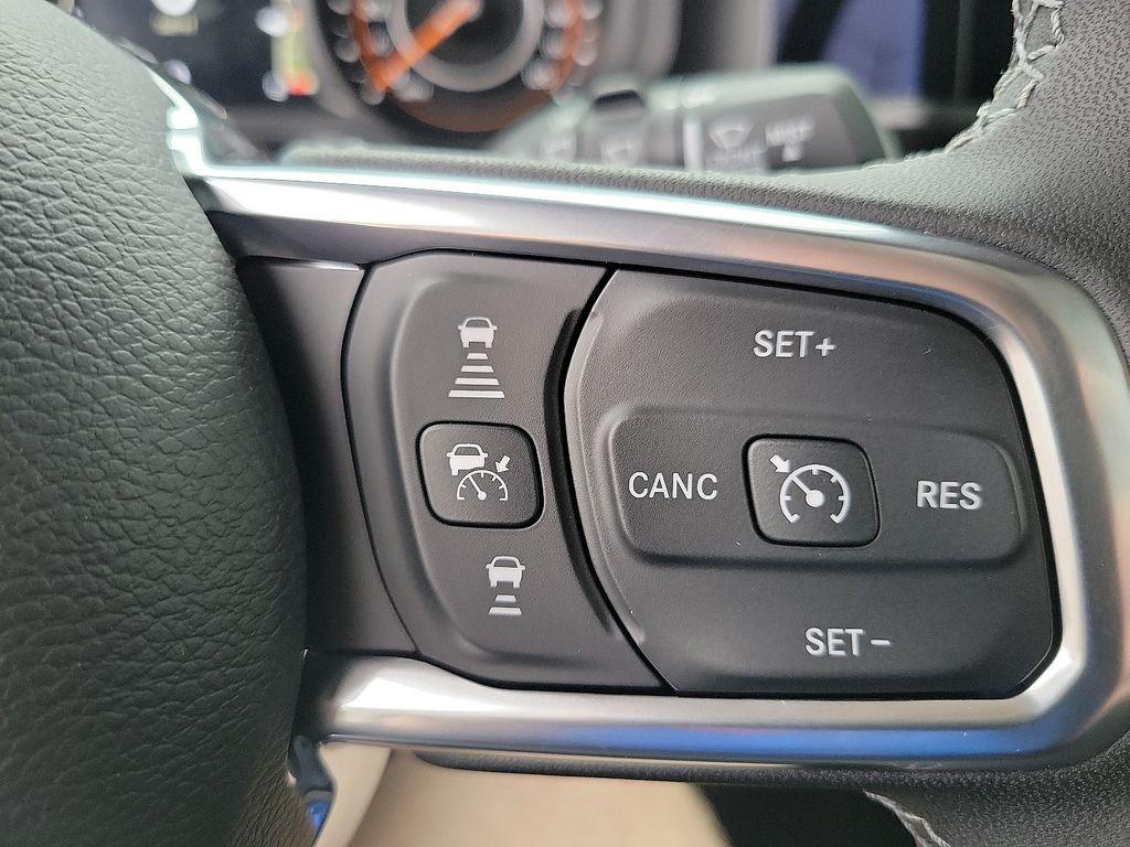 new 2025 Jeep Wrangler car, priced at $51,314