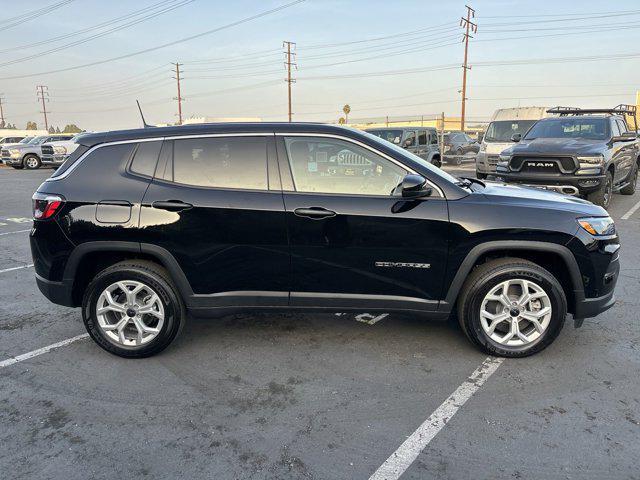 new 2025 Jeep Compass car, priced at $28,090