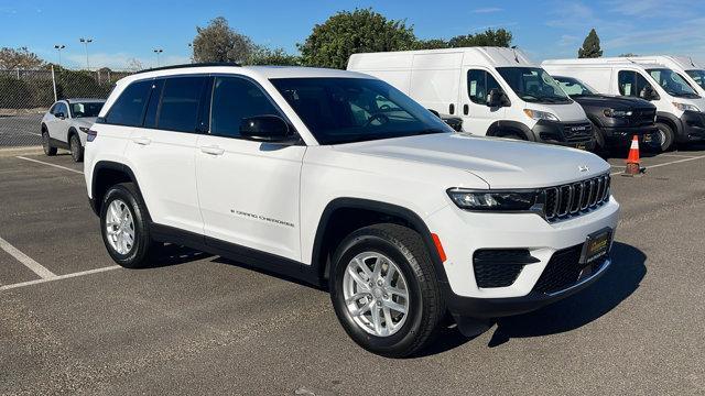 new 2025 Jeep Grand Cherokee car, priced at $39,580